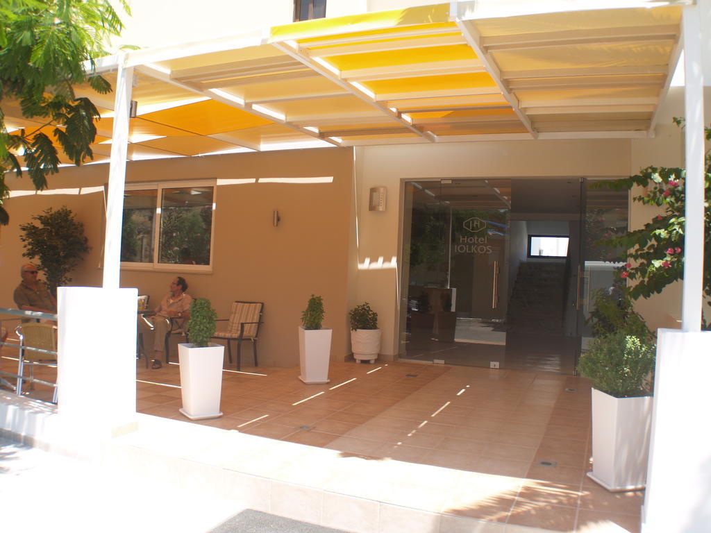 Iolkos Hotel Karpathos Town  Exterior photo